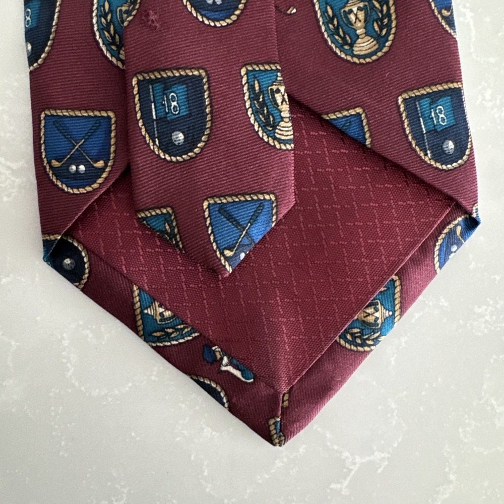 Hathaway Men's Silk Tie Novelty‎ Golfers - Picture 5 of 5